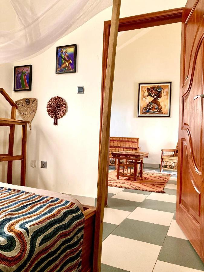 Ferienwohnung Porto-Novo Logement Lumineux Et Calme Exterior foto