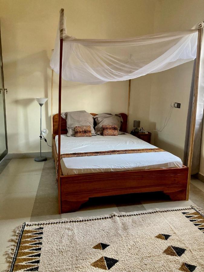 Ferienwohnung Porto-Novo Logement Lumineux Et Calme Exterior foto